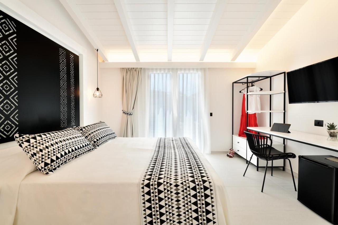Cara A Bentu - Charming Rooms Tortoli Ngoại thất bức ảnh