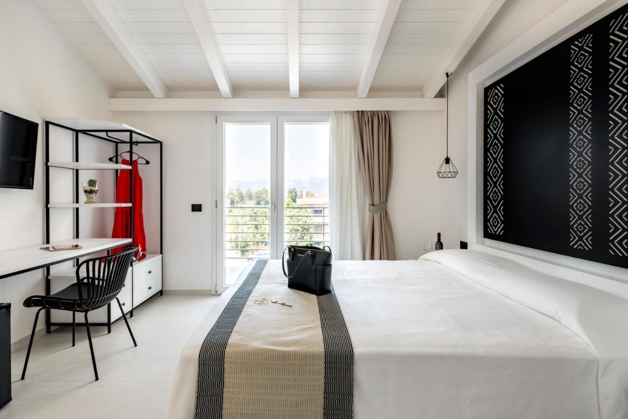 Cara A Bentu - Charming Rooms Tortoli Ngoại thất bức ảnh